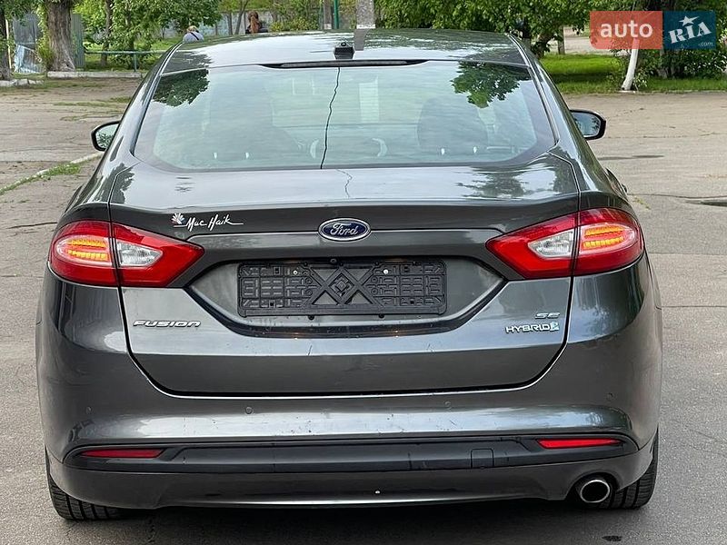 Седан Ford Fusion 2013 в Одесі
