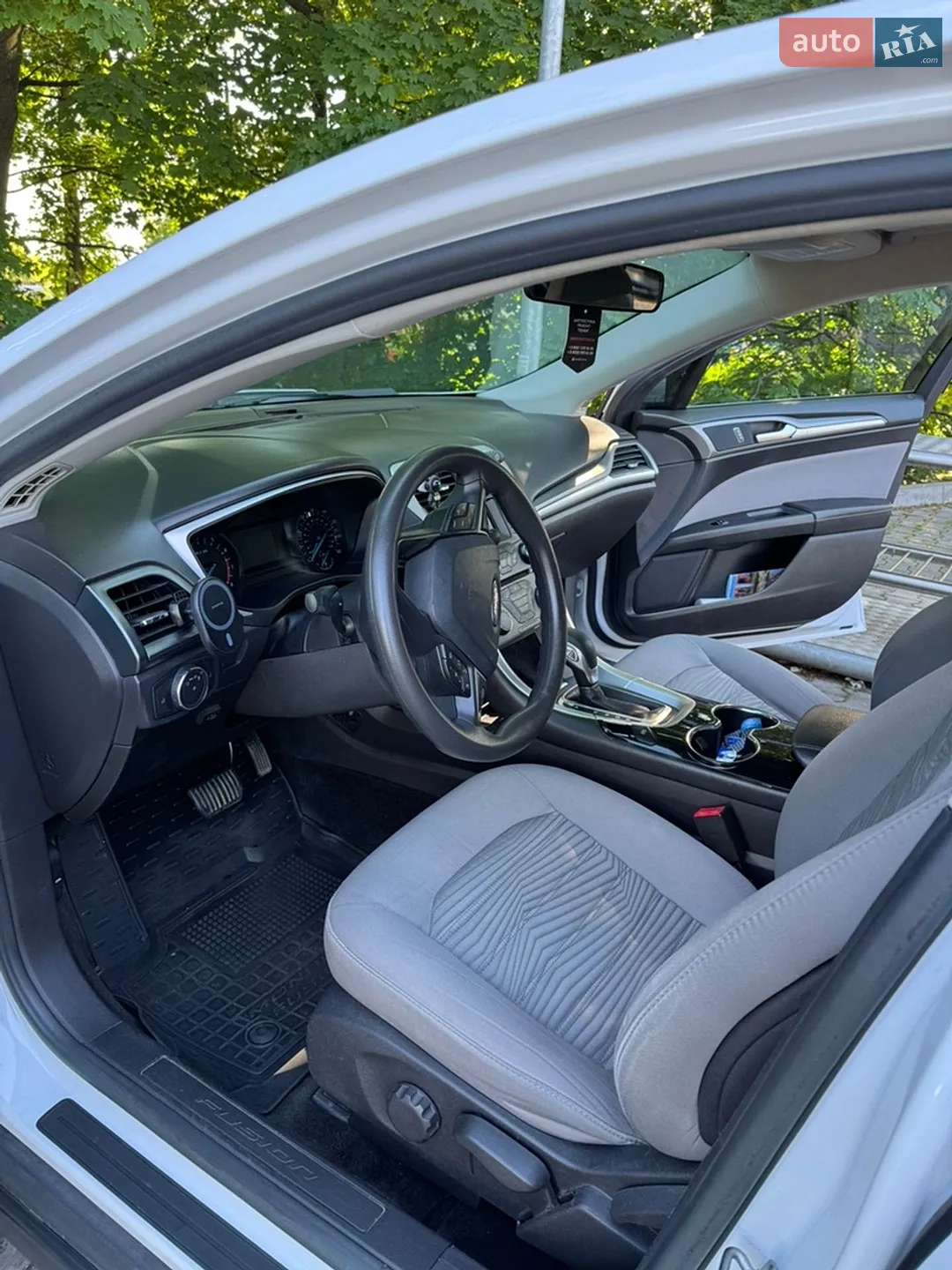 2016 Ford Fusion - мініатюра 11