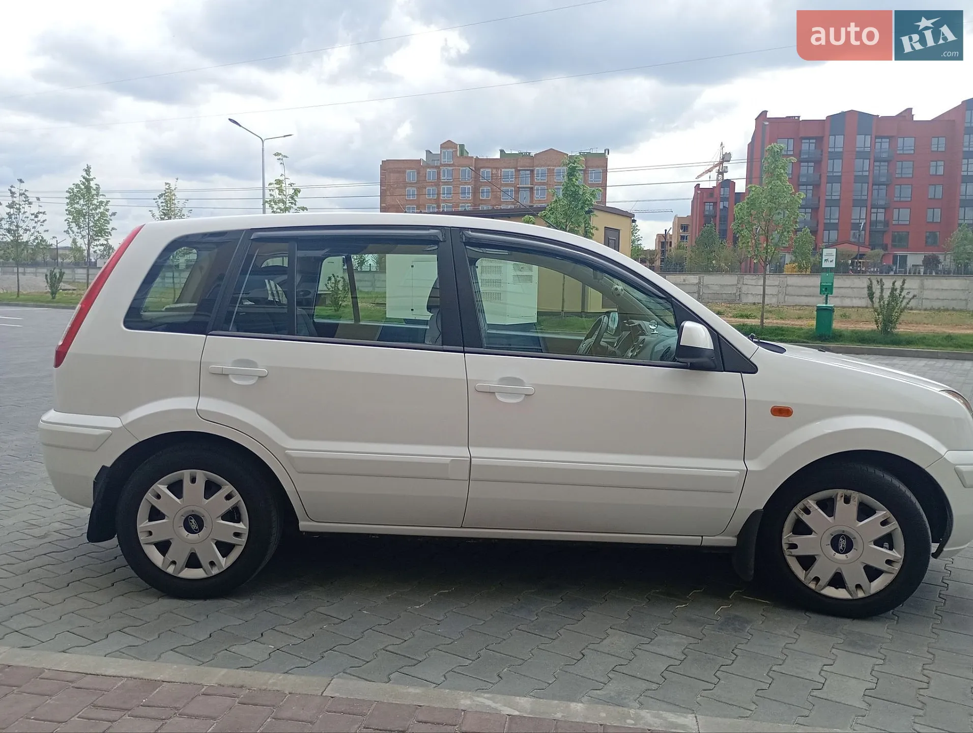 2011 Ford Fusion - мініатюра 8