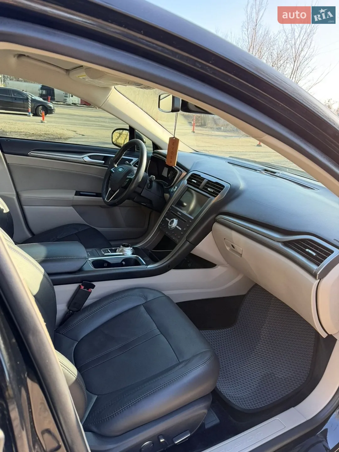 2017 Ford Fusion - мініатюра 15