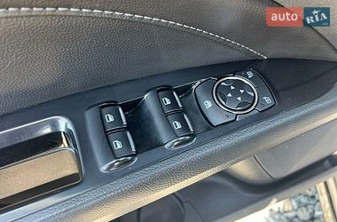Седан Ford Fusion 2015 в Умани