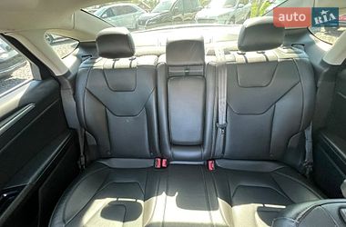 Седан Ford Fusion 2015 в Умани