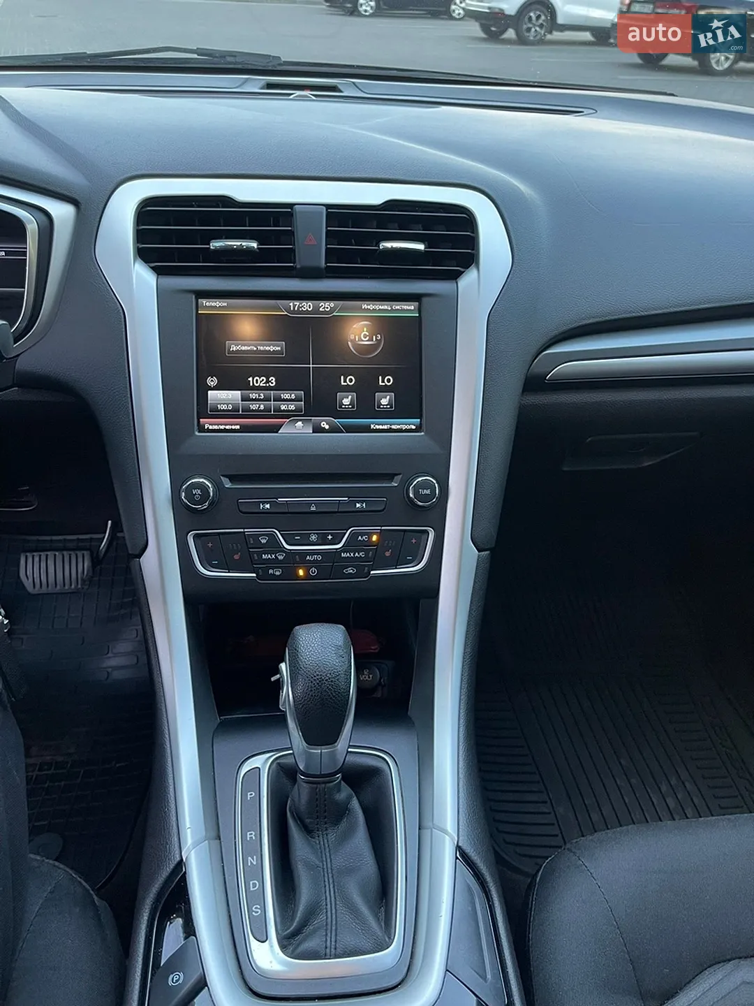 2016 Ford Fusion - мініатюра 27