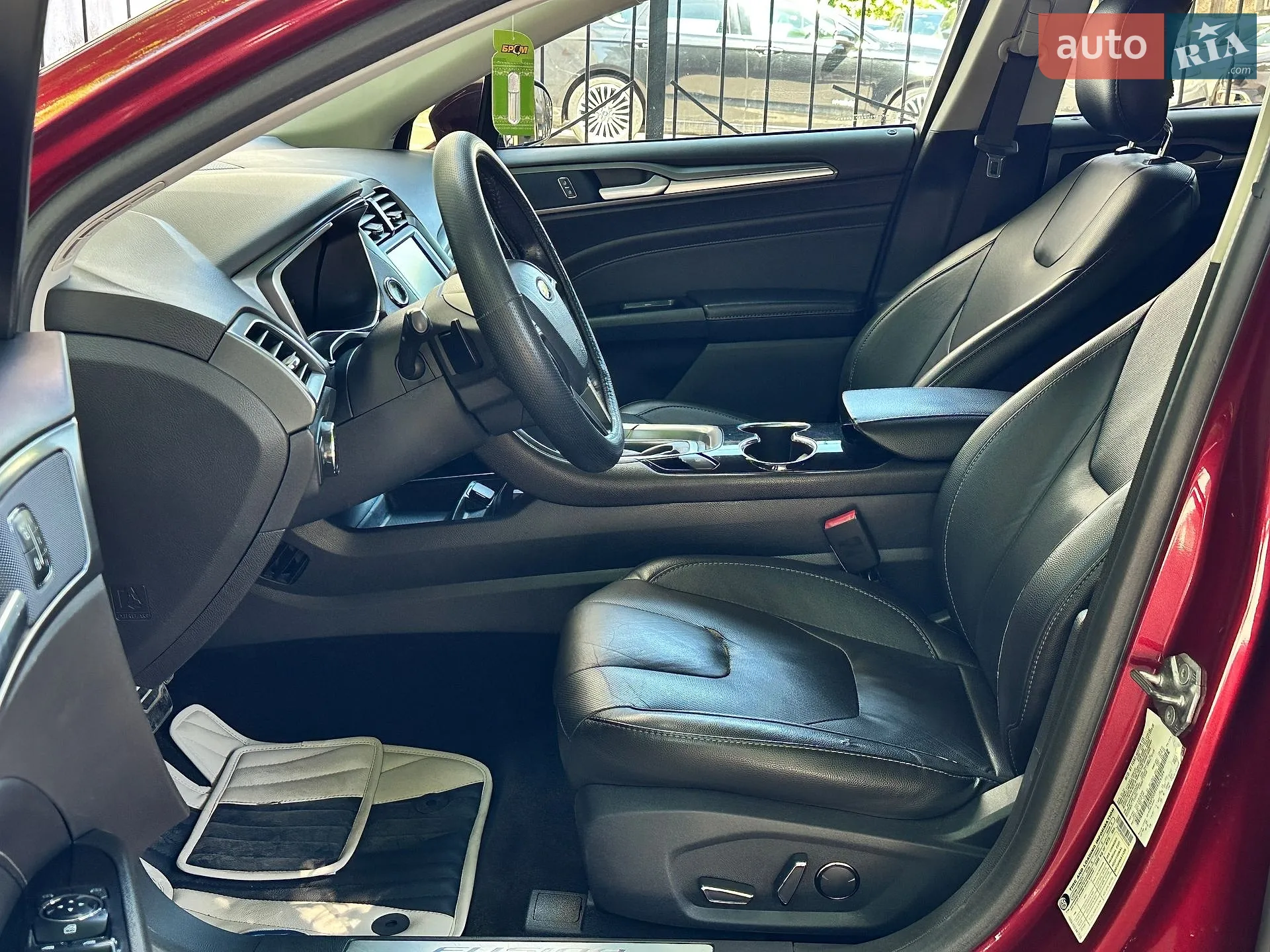 2014 Ford Fusion - мініатюра 33