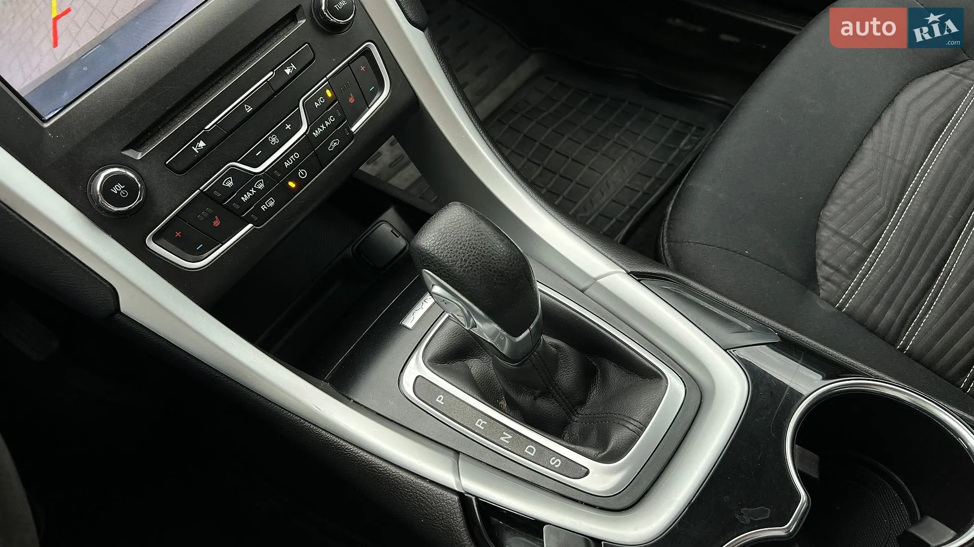 2016 Ford Fusion - мініатюра 12