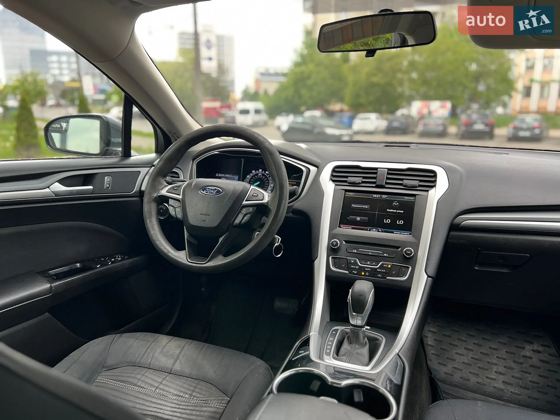 2016 Ford Fusion - мініатюра 25