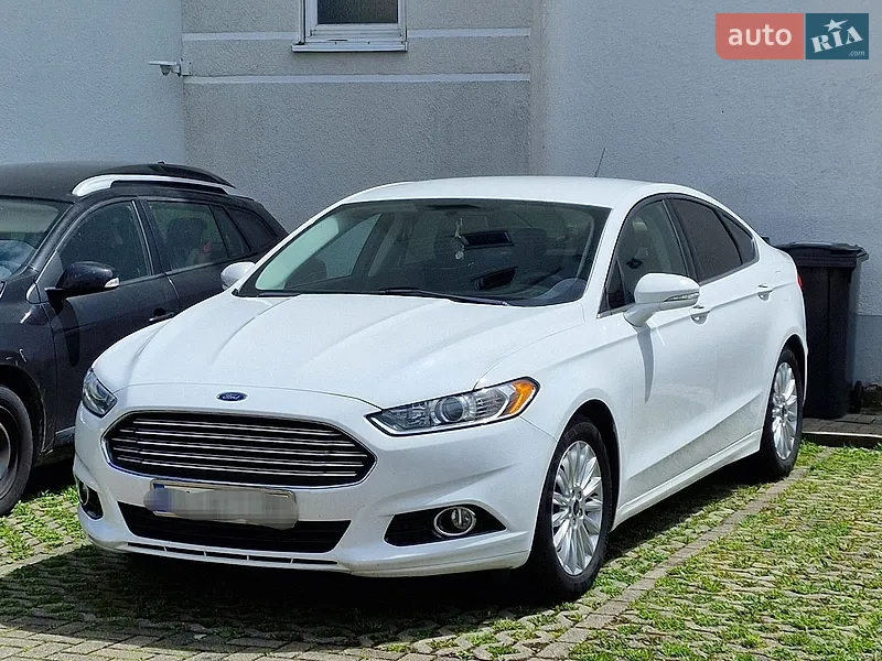 Ford Fusion 2015