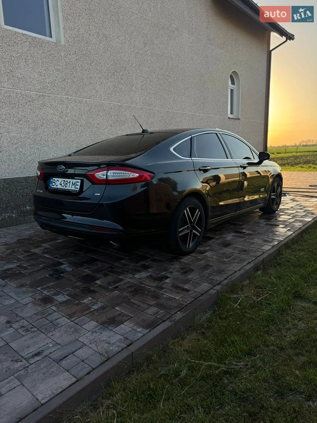 2013 Ford Fusion - мініатюра 12