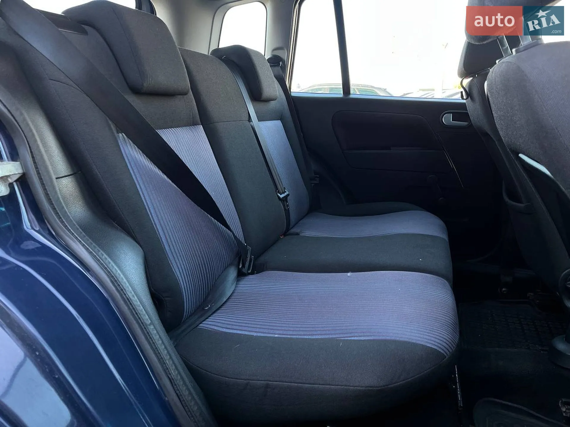 2011 Ford Fusion - мініатюра 11