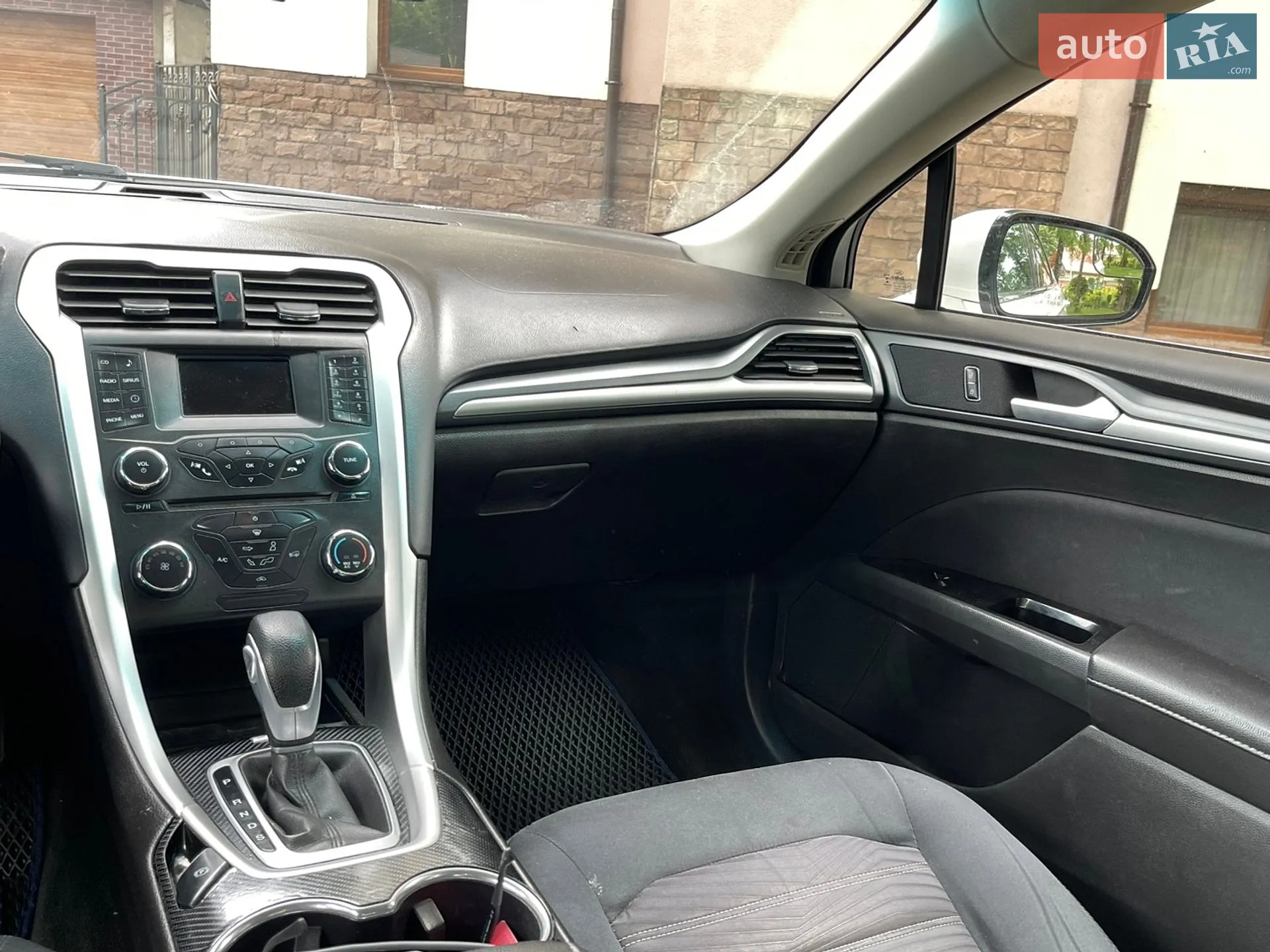 2015 Ford Fusion - мініатюра 16