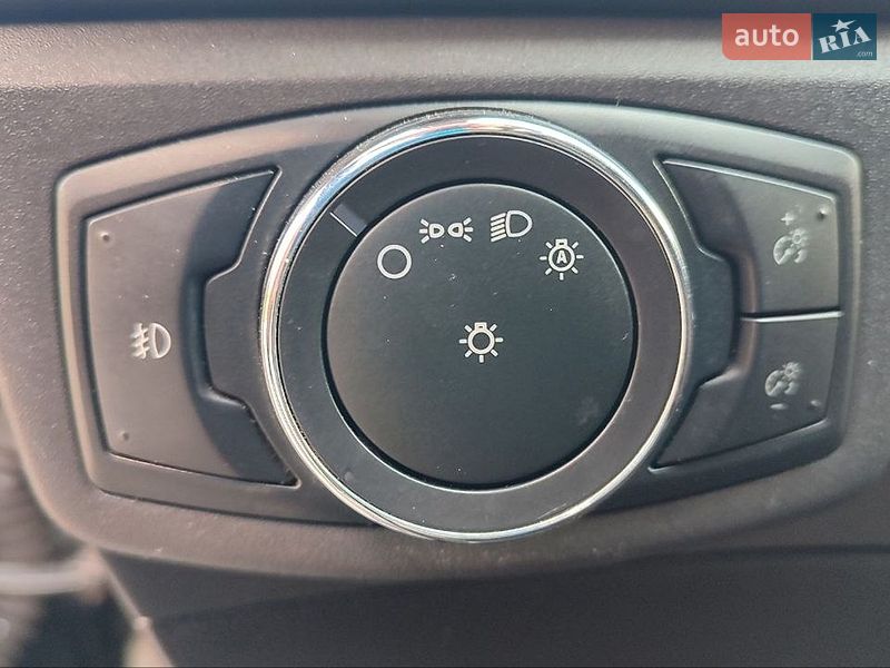 Седан Ford Fusion 2013 в Полтаві
