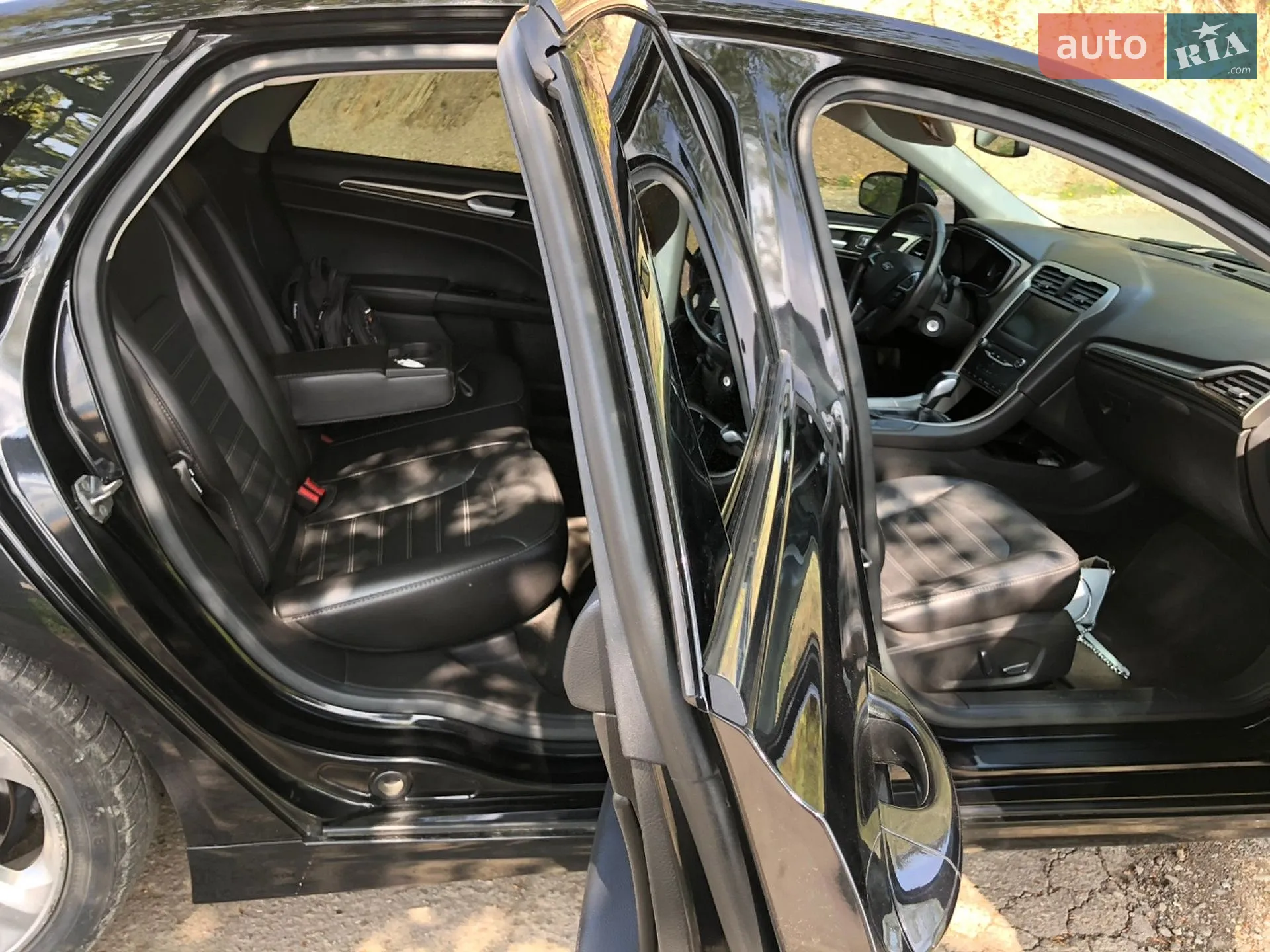 2014 Ford Fusion - мініатюра 23