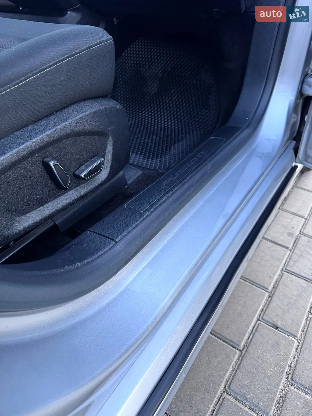 2018 Ford Fusion - мініатюра 17