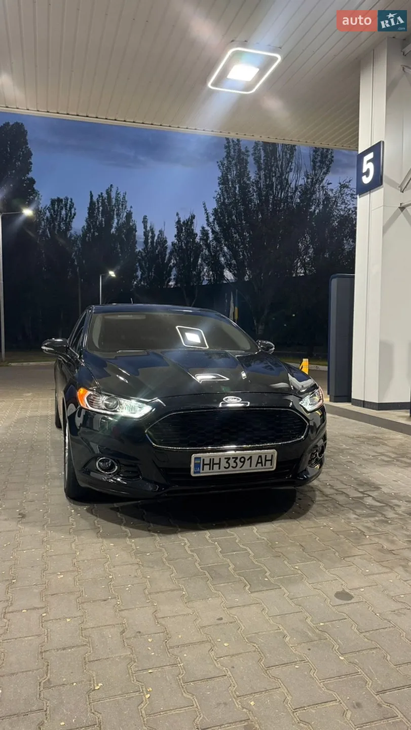 2015 Ford Fusion - фото 1