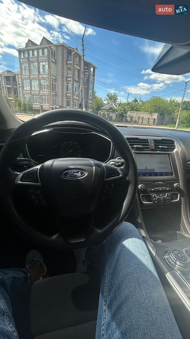 2020 Ford Fusion - мініатюра 24
