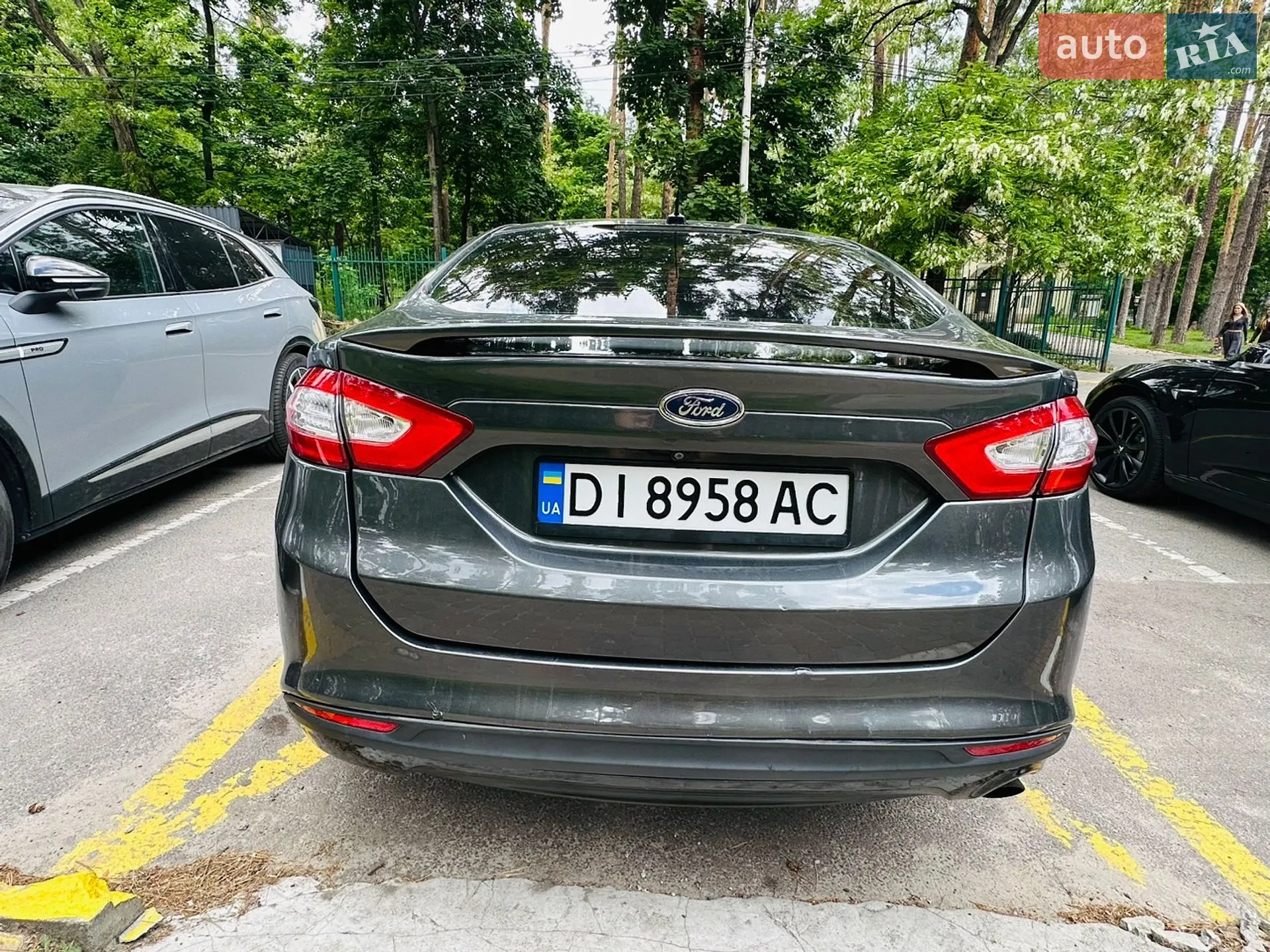 2016 Ford Fusion - мініатюра 5