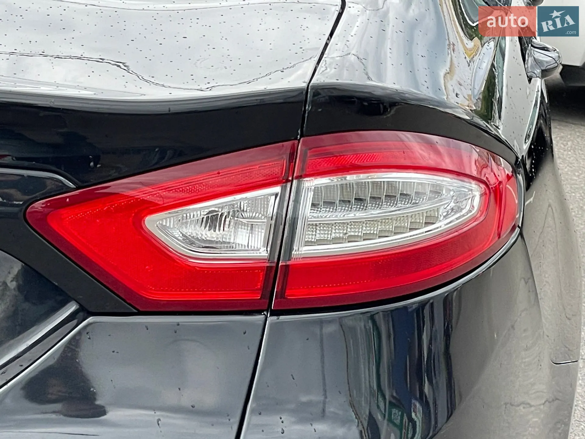 2012 Ford Fusion - мініатюра 16