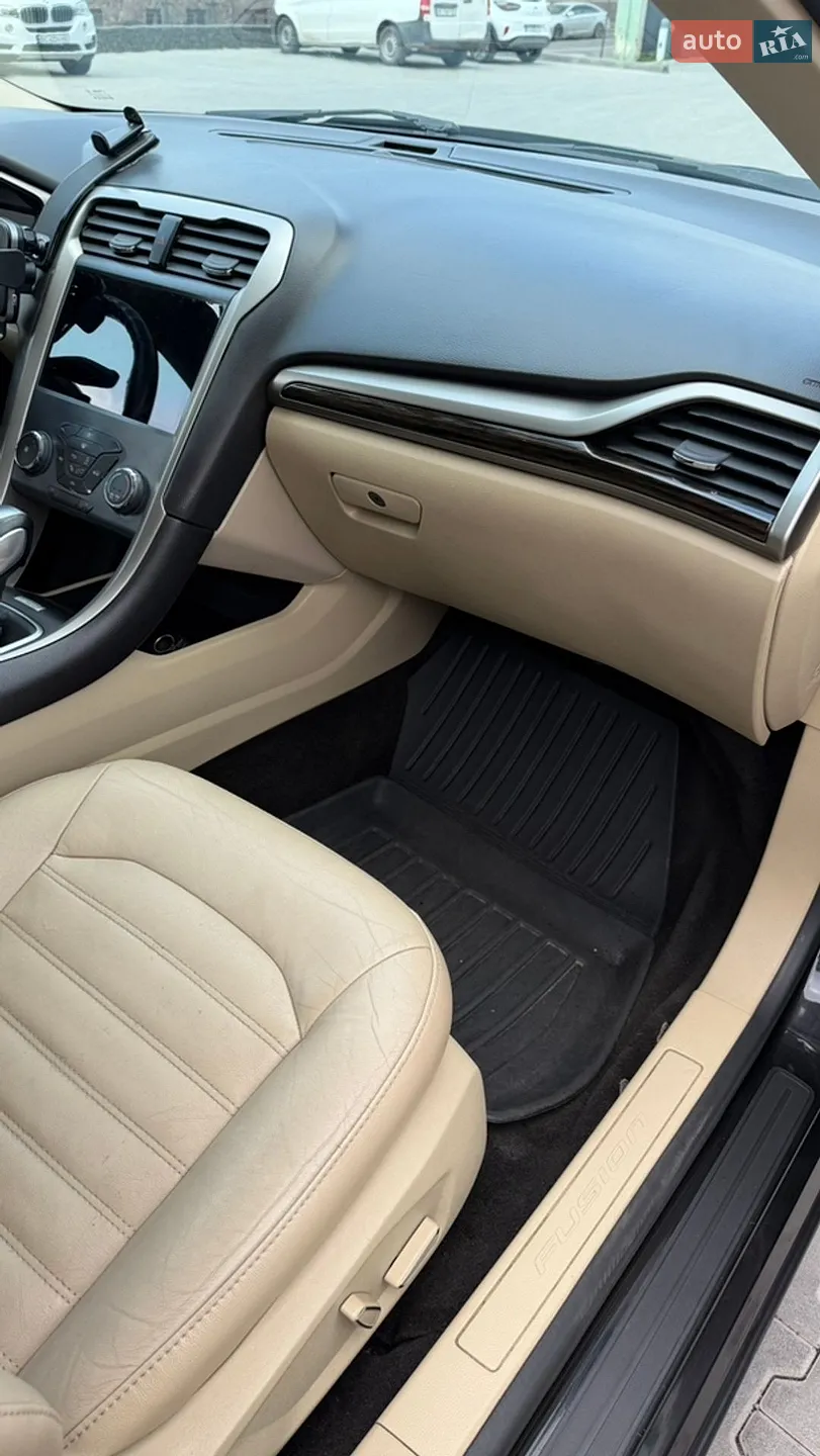 2014 Ford Fusion - мініатюра 25
