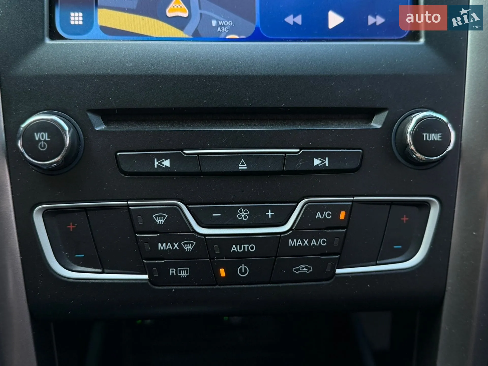 2017 Ford Fusion - мініатюра 40