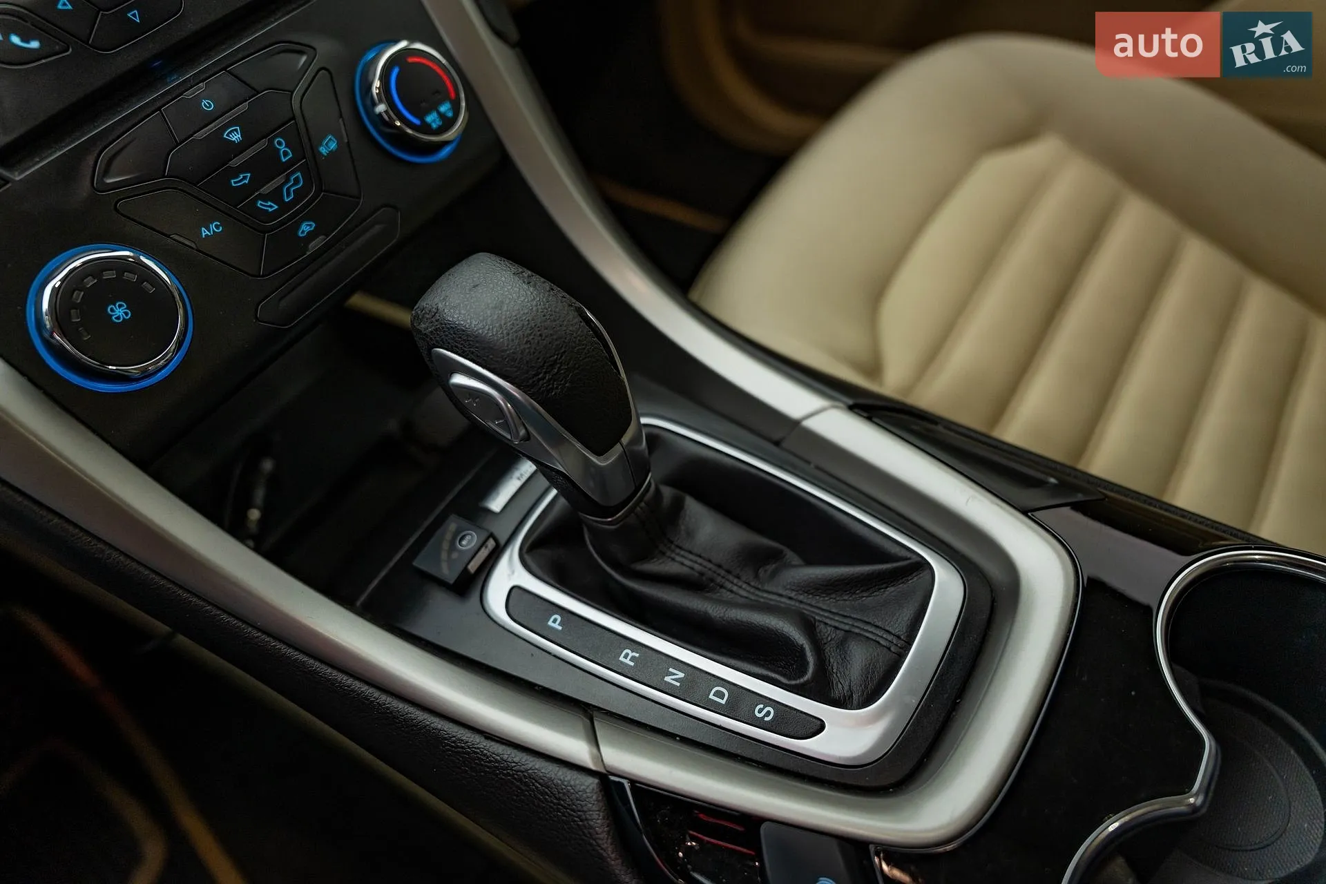 2014 Ford Fusion - мініатюра 20