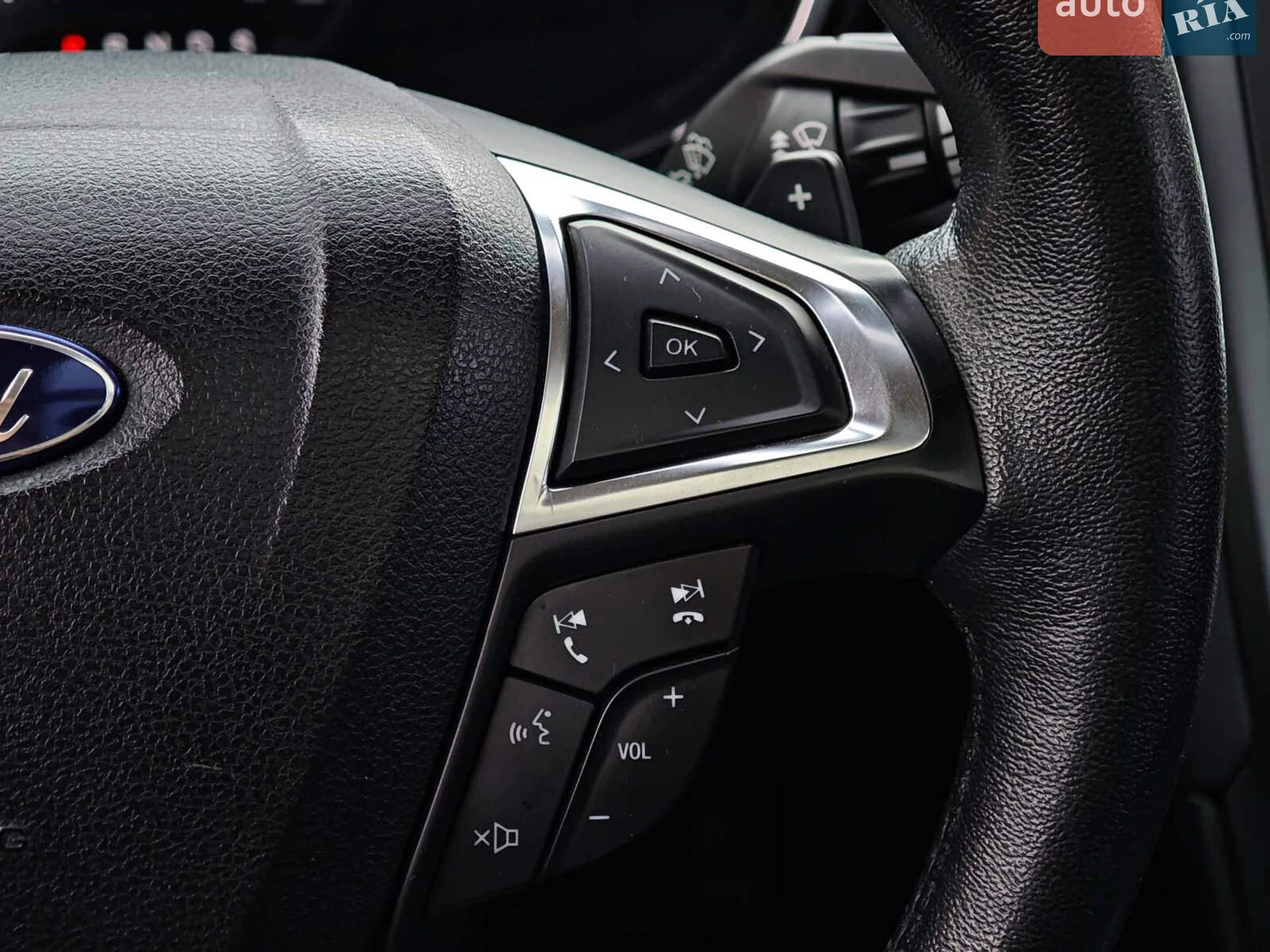 2020 Ford Fusion - мініатюра 34