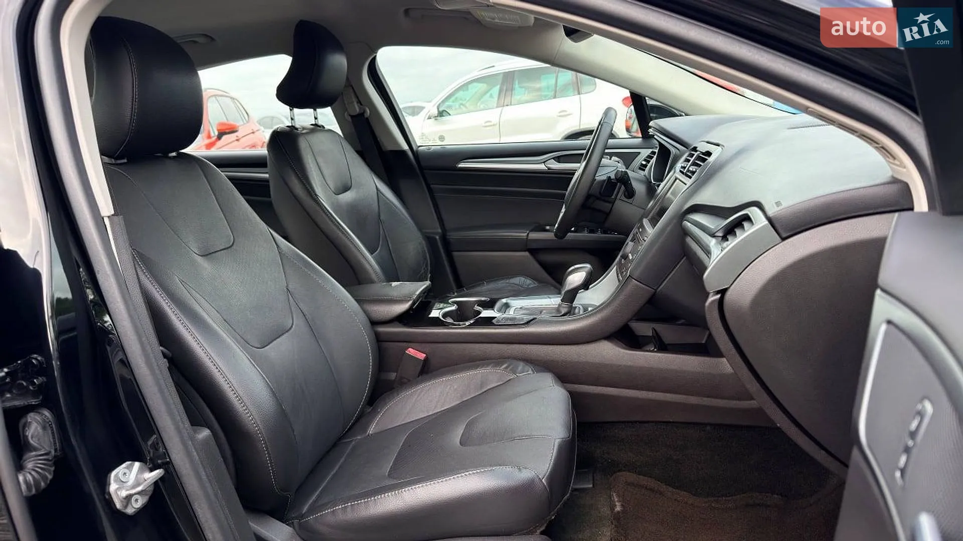 2015 Ford Fusion - мініатюра 28