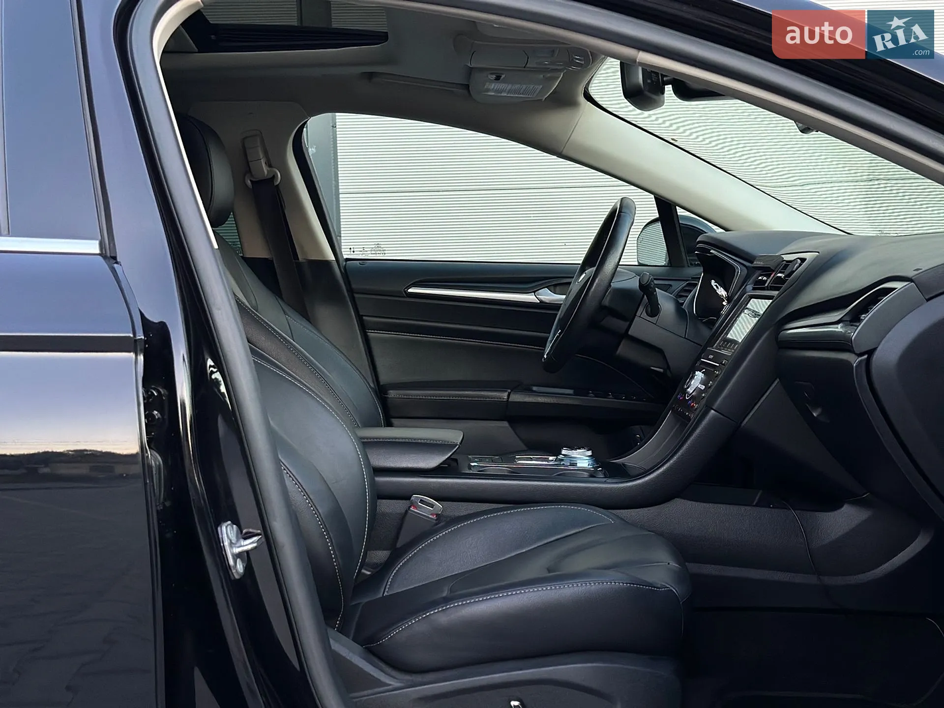 2020 Ford Fusion - мініатюра 18