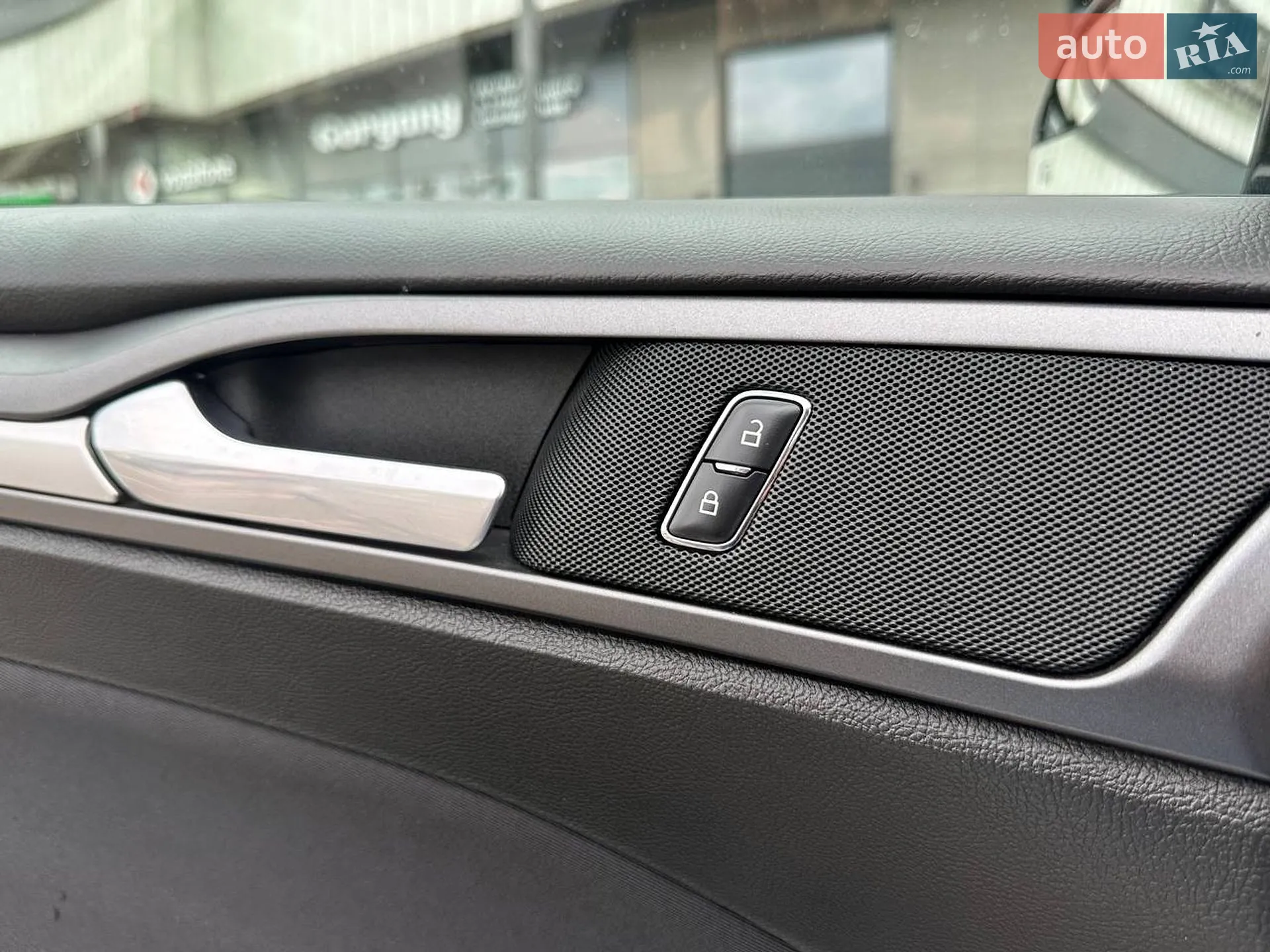2014 Ford Fusion - мініатюра 26