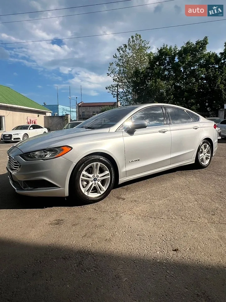 2016 Ford Fusion - мініатюра 18