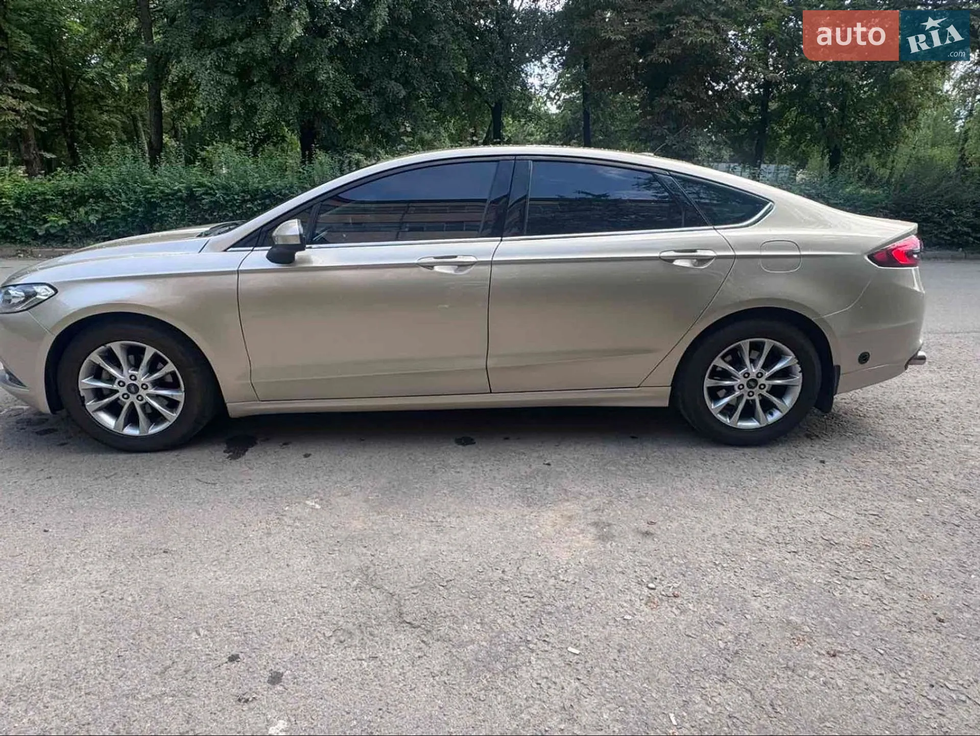 2016 Ford Fusion - мініатюра 9
