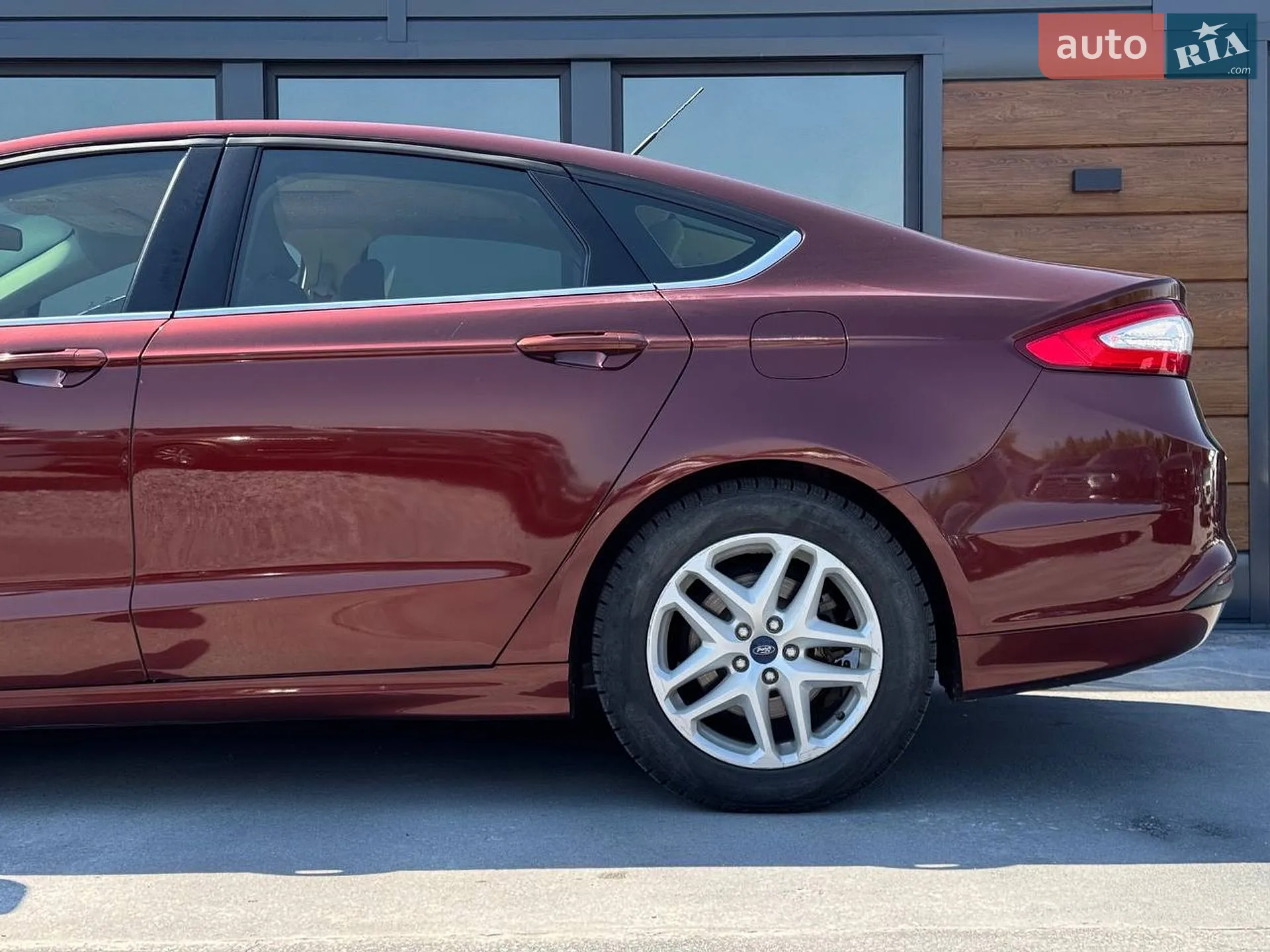 2015 Ford Fusion - мініатюра 16