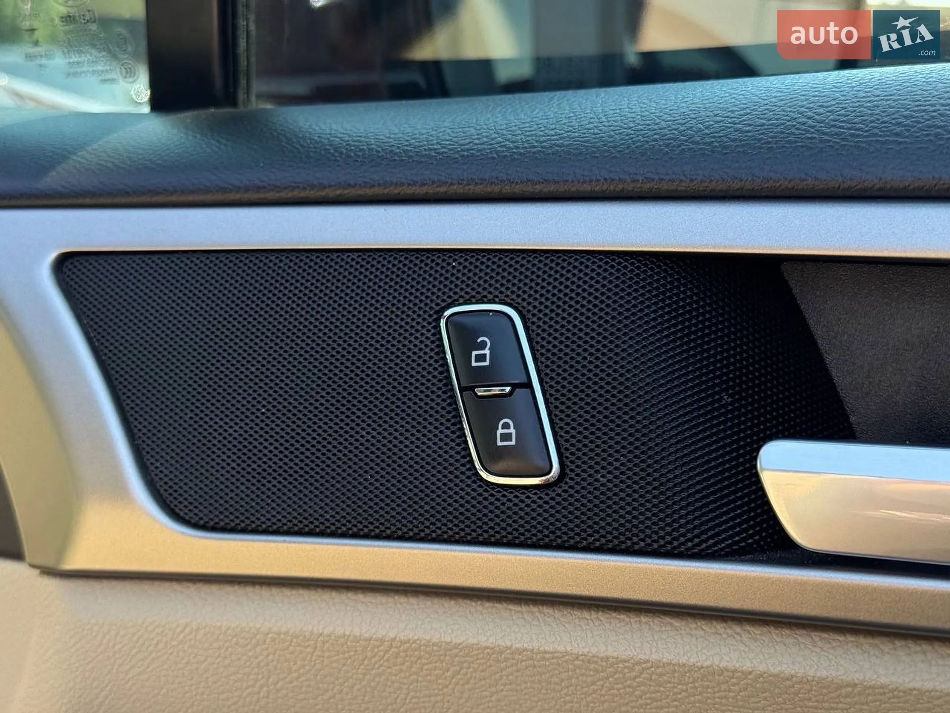 2015 Ford Fusion - мініатюра 72