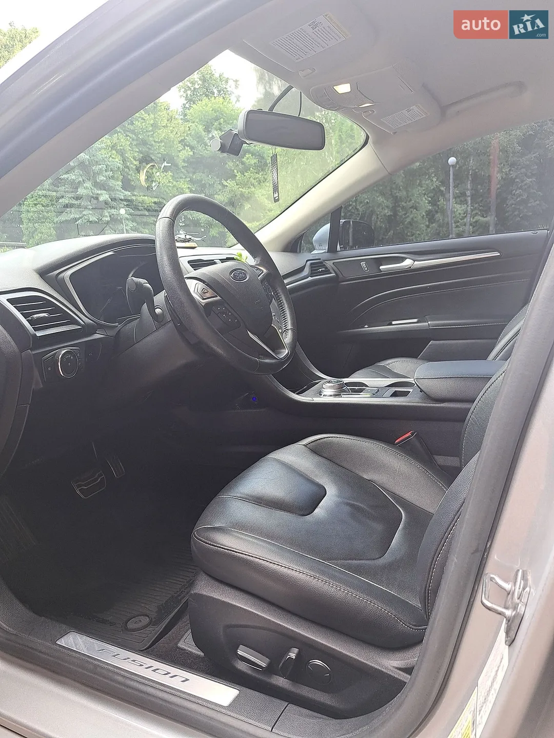 2016 Ford Fusion - мініатюра 25
