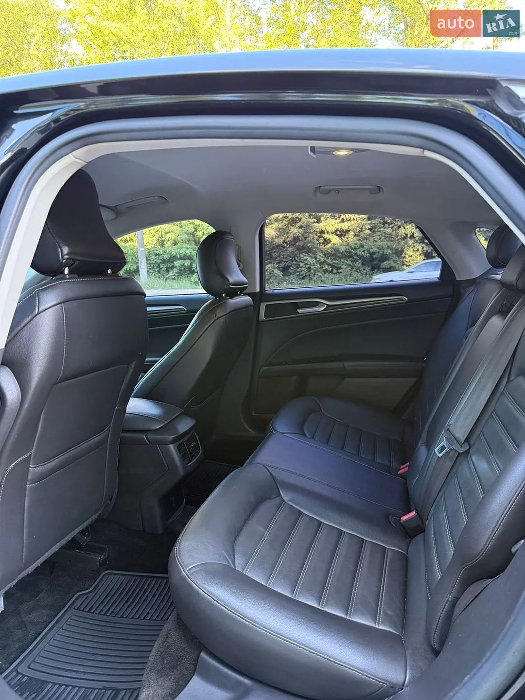 2016 Ford Fusion - мініатюра 22