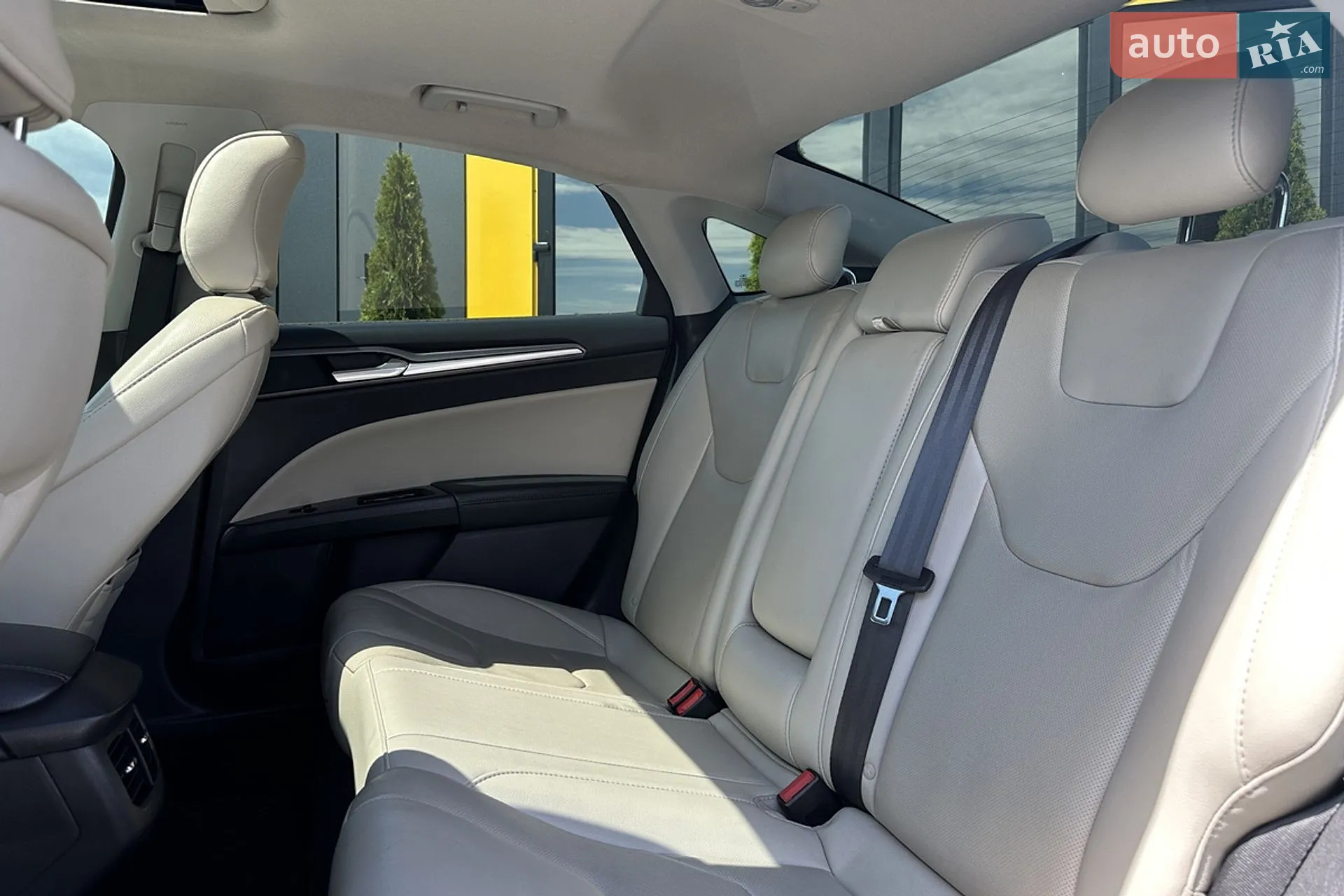 2016 Ford Fusion - мініатюра 24