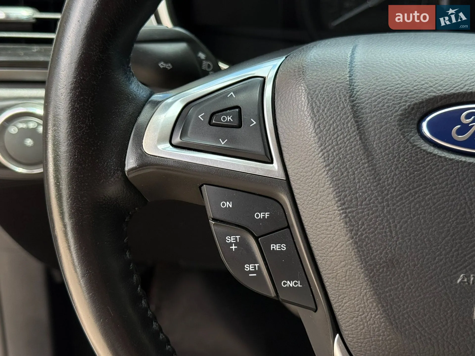 2015 Ford Fusion - мініатюра 50