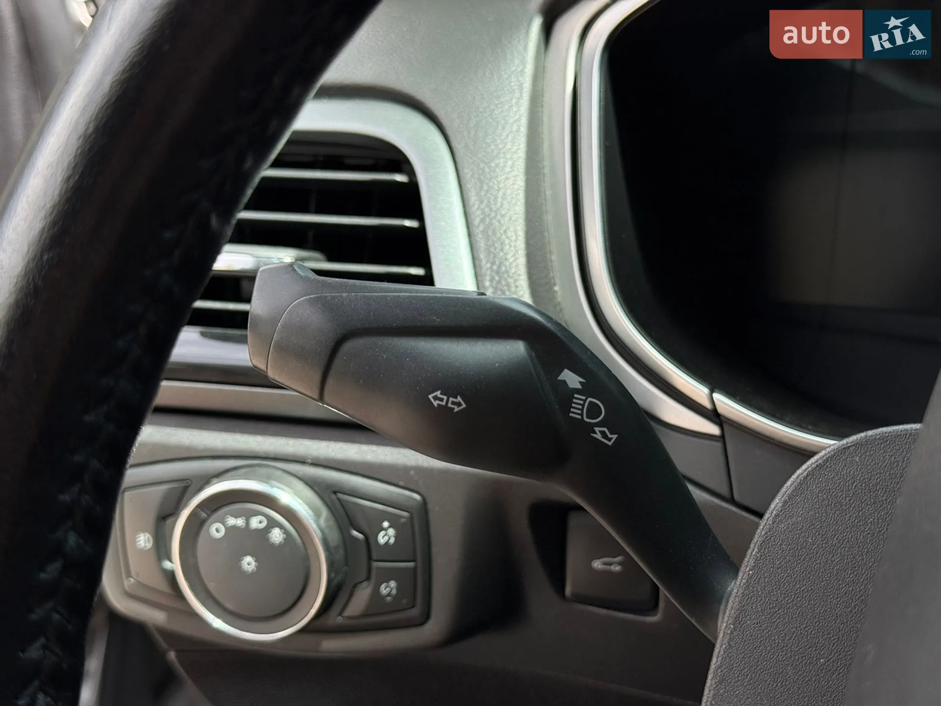 2015 Ford Fusion - мініатюра 52