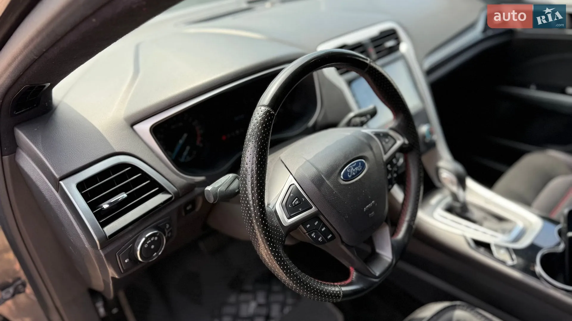 2014 Ford Fusion - мініатюра 15