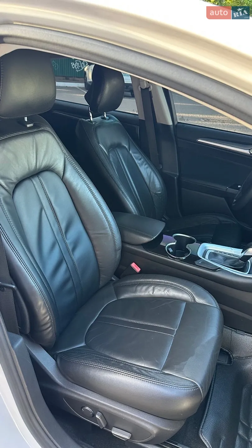 2016 Ford Fusion - мініатюра 12