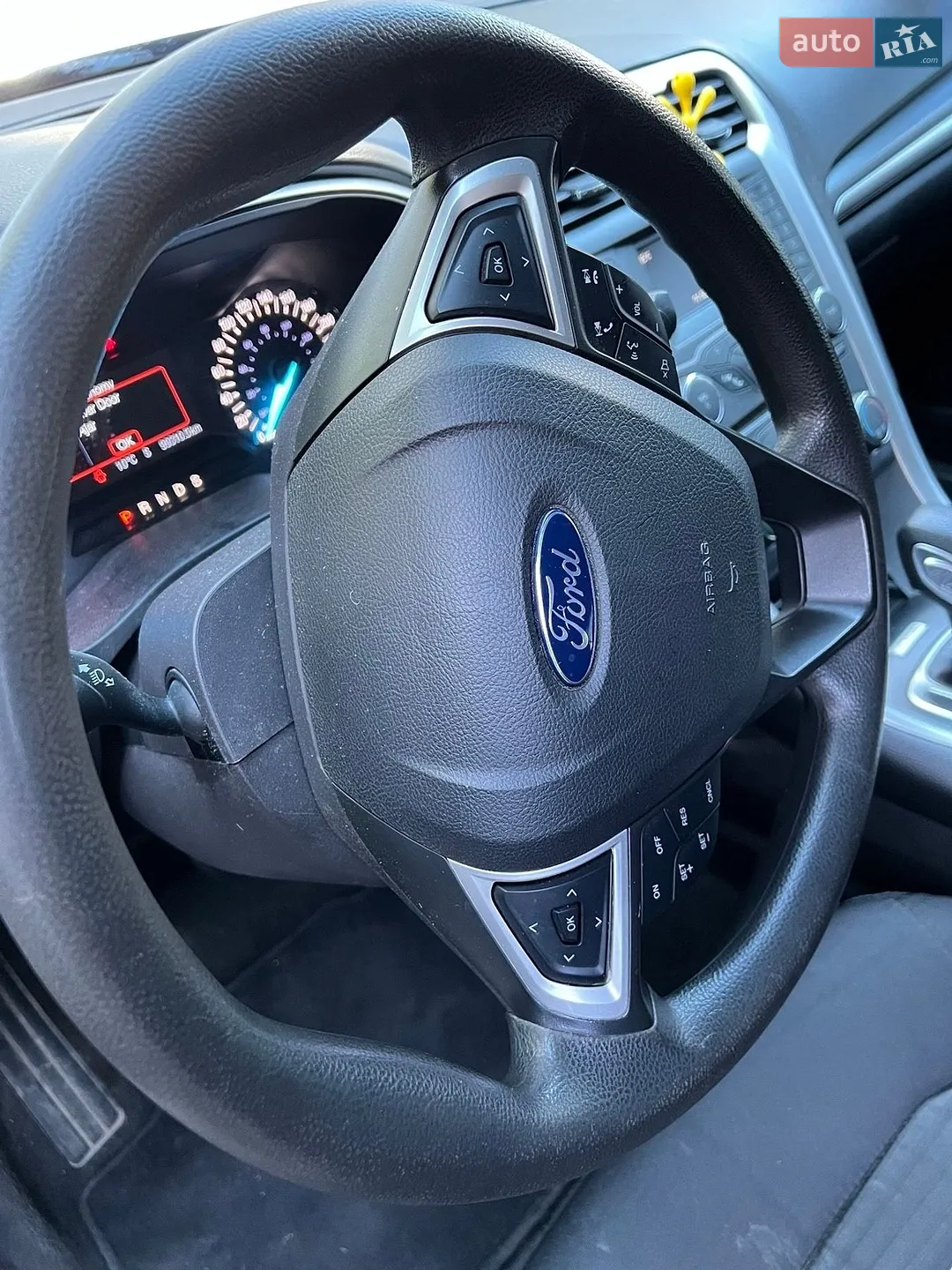 2016 Ford Fusion - мініатюра 9