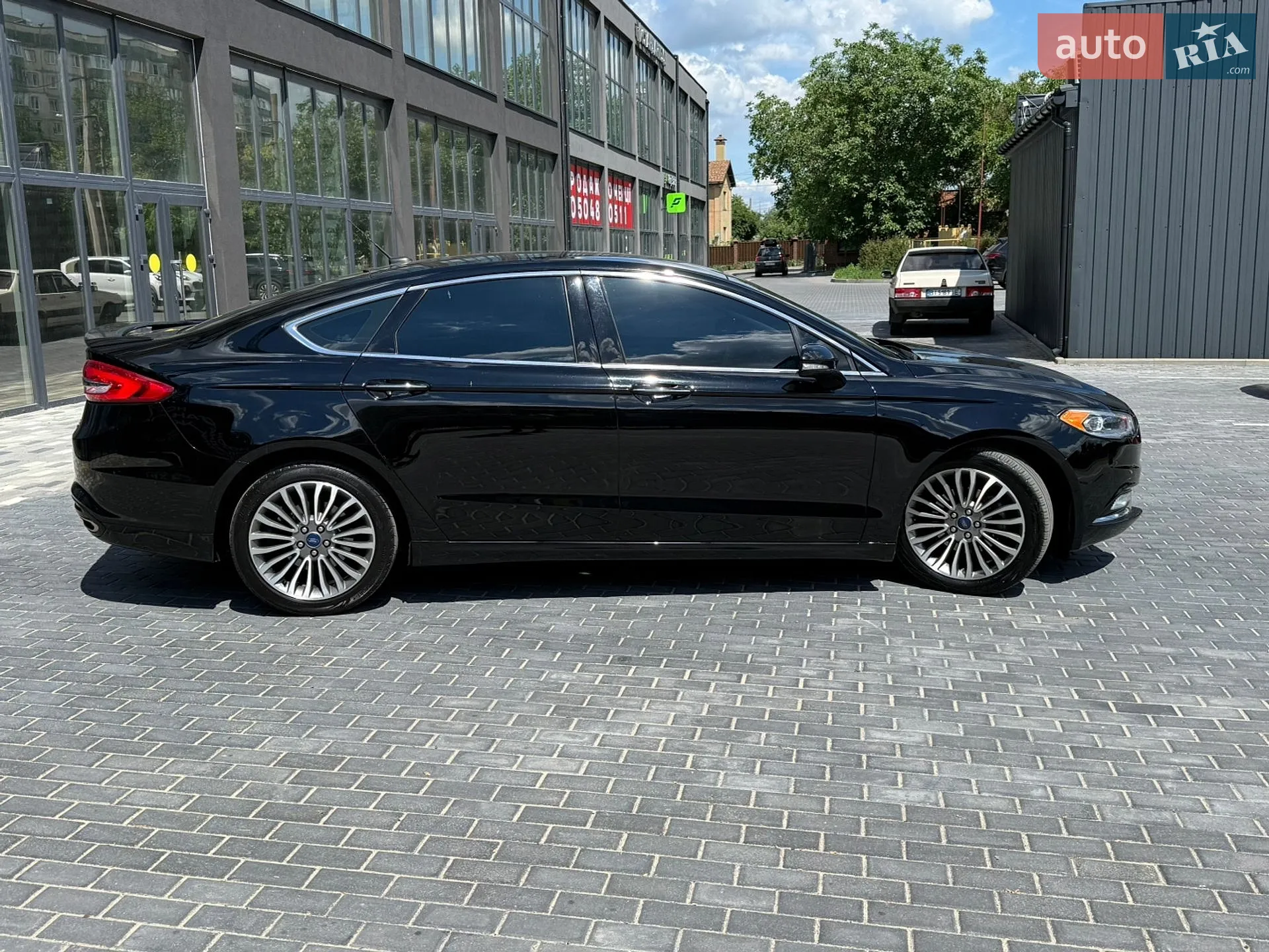 2017 Ford Fusion - мініатюра 15