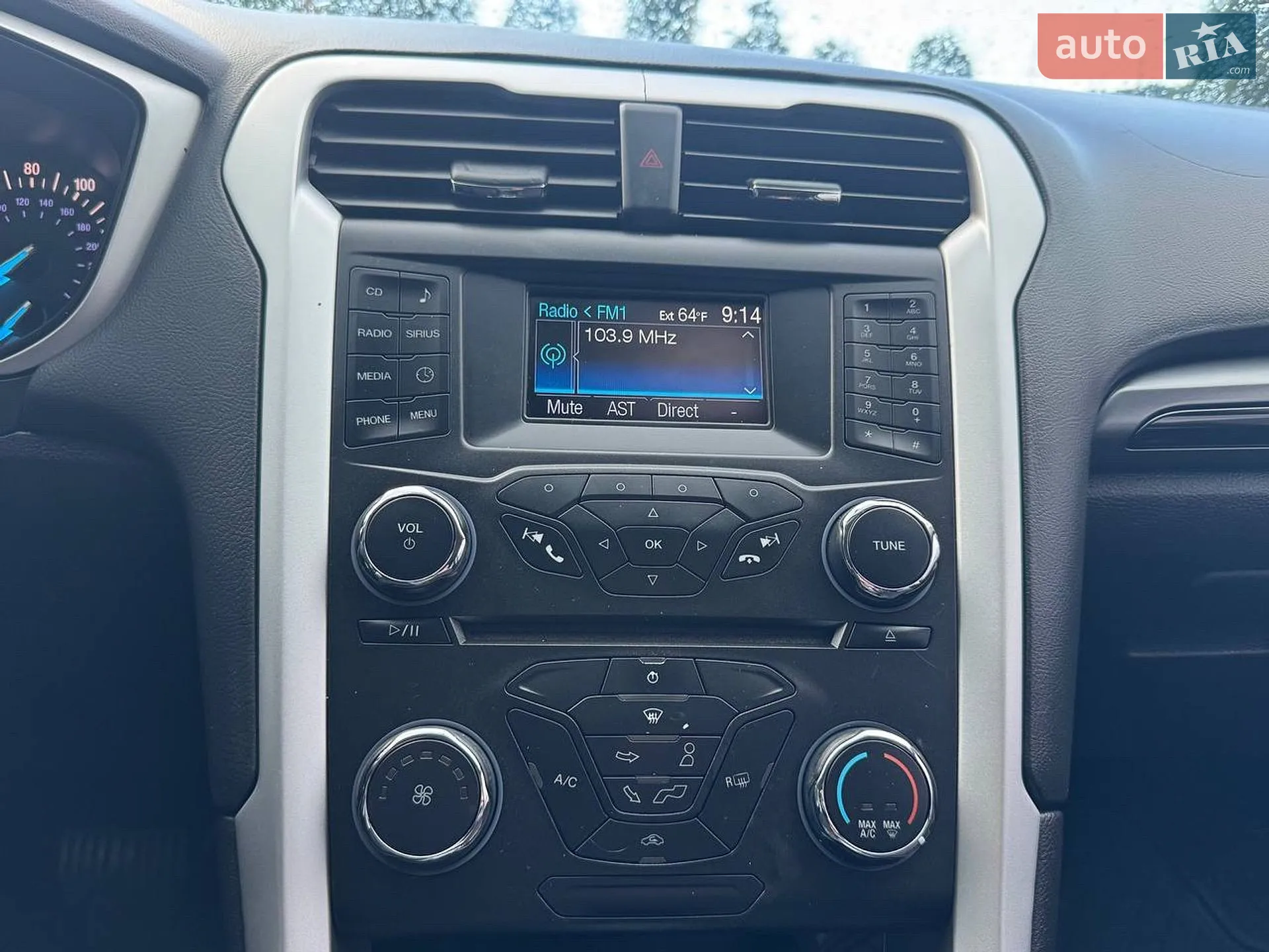 2015 Ford Fusion - мініатюра 40