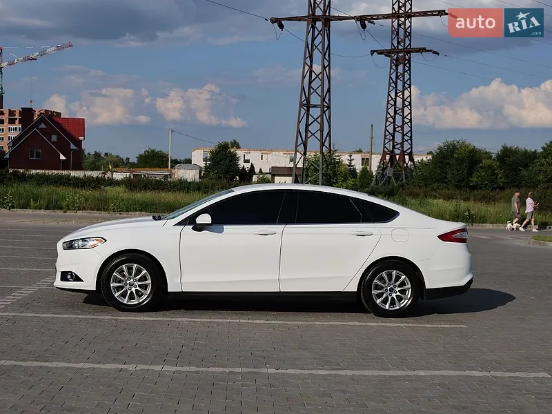 Ford Fusion 2019 VIN 3FA6P0RU2KR220325 фото оголошення 9 з 20