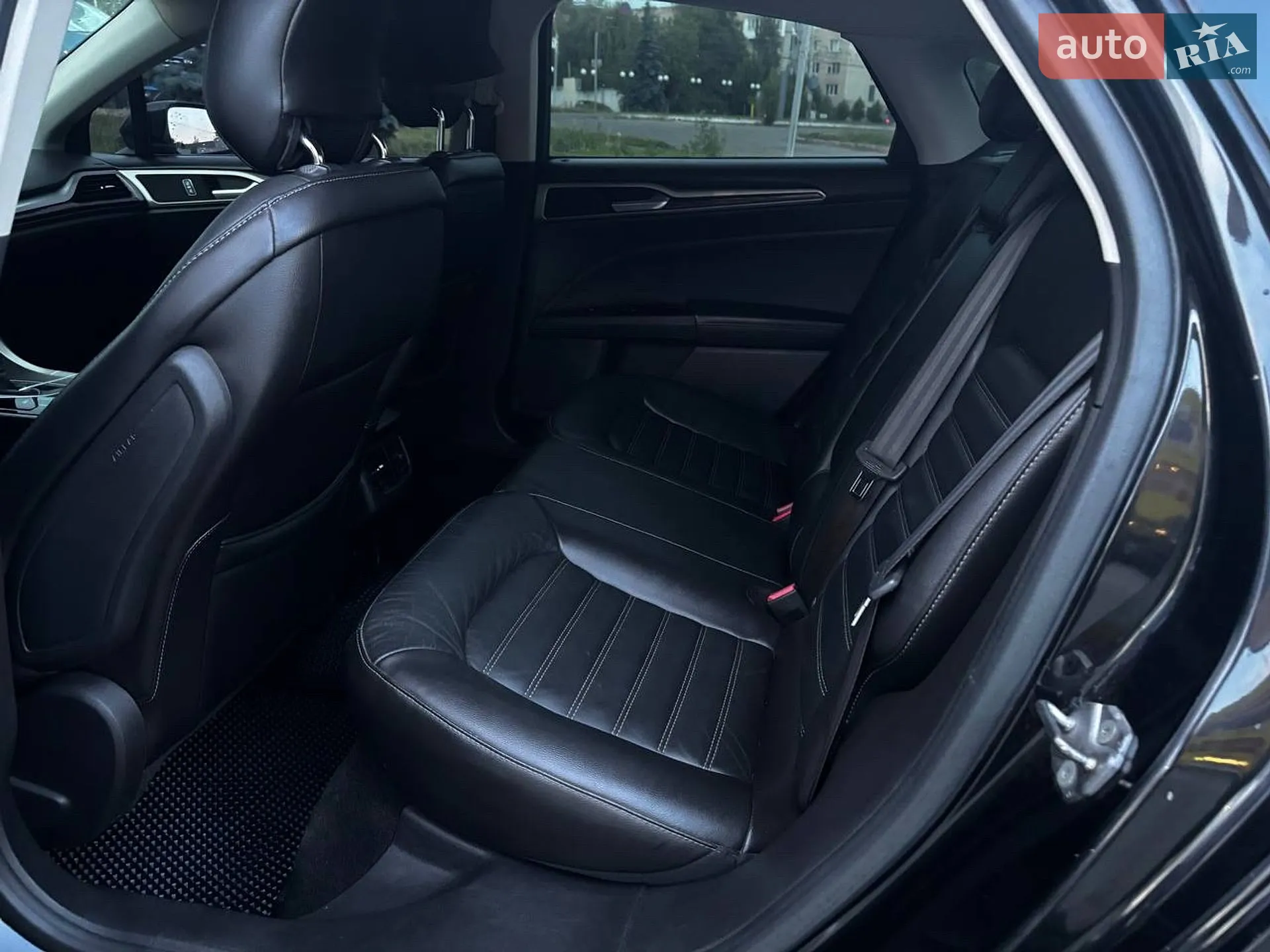 2013 Ford Fusion - мініатюра 9