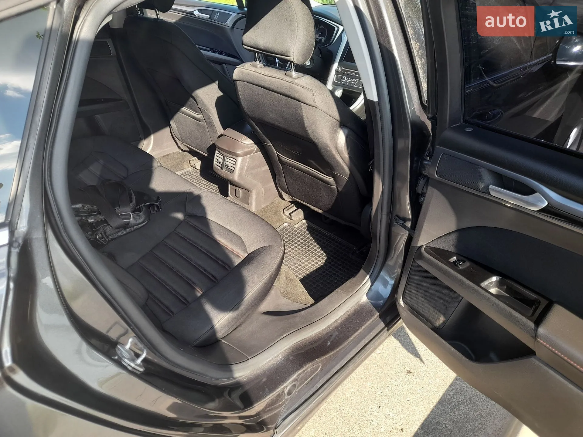 2015 Ford Fusion - мініатюра 15