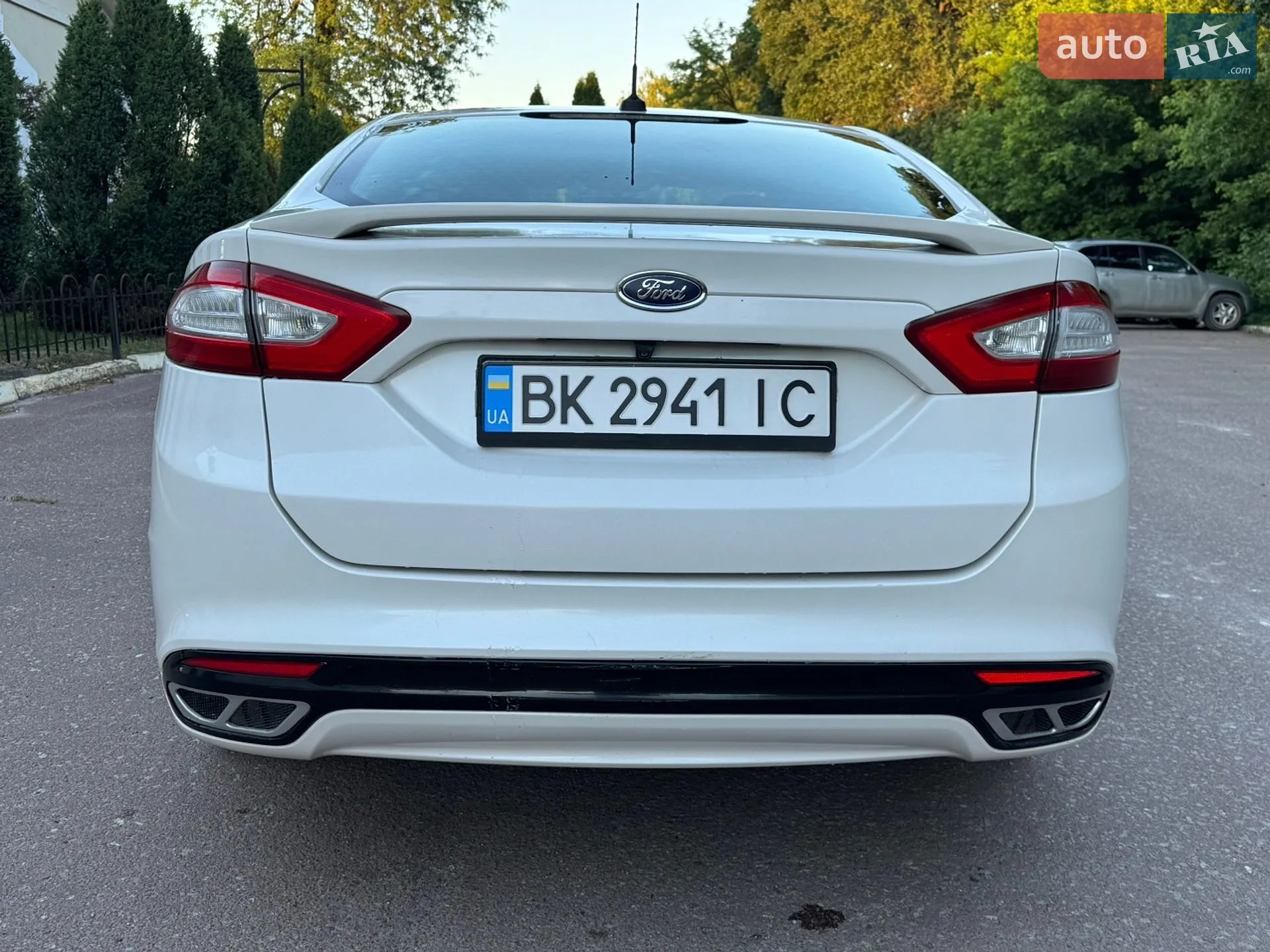 2013 Ford Fusion - мініатюра 16