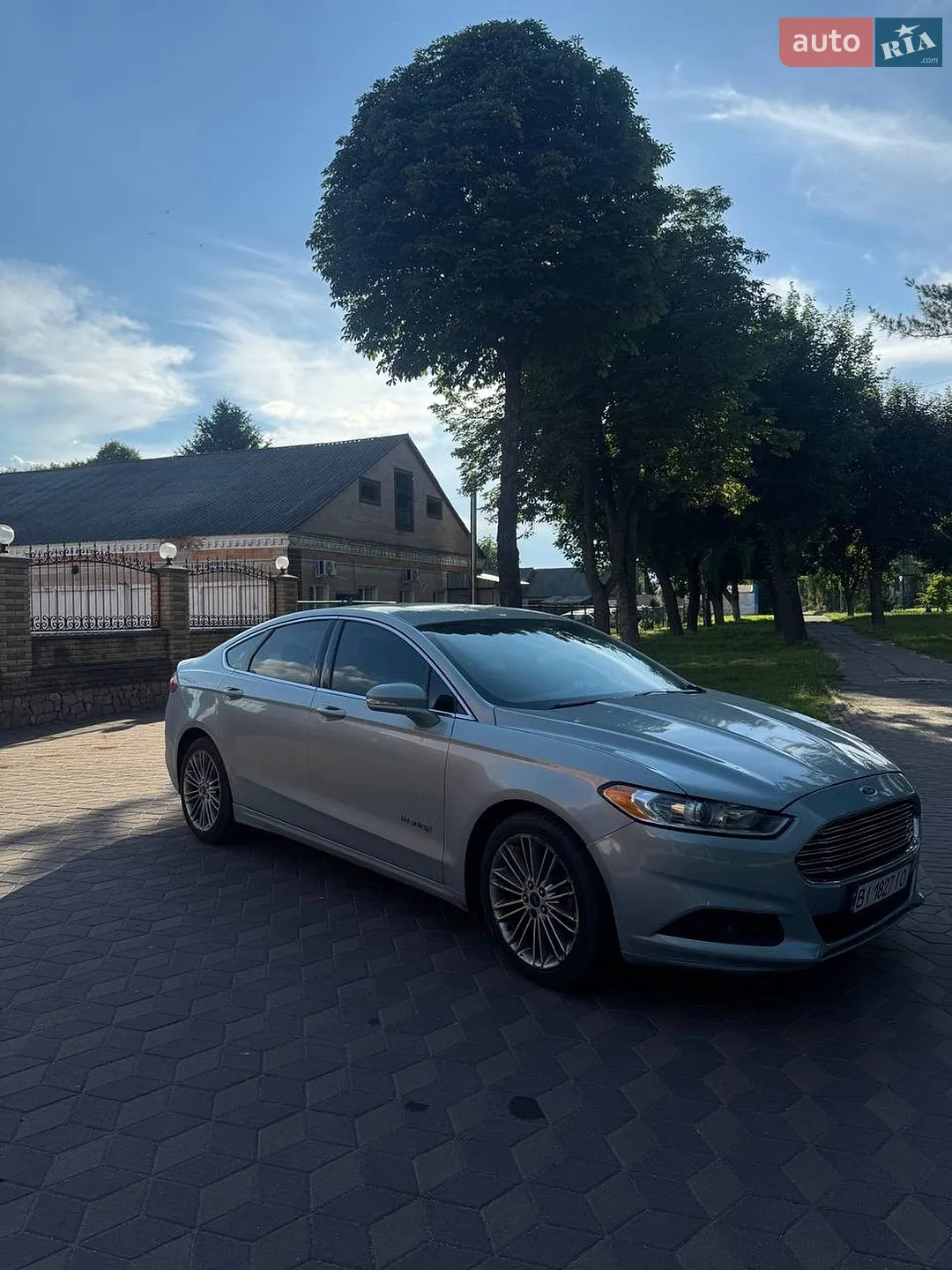 2013 Ford Fusion - мініатюра 2