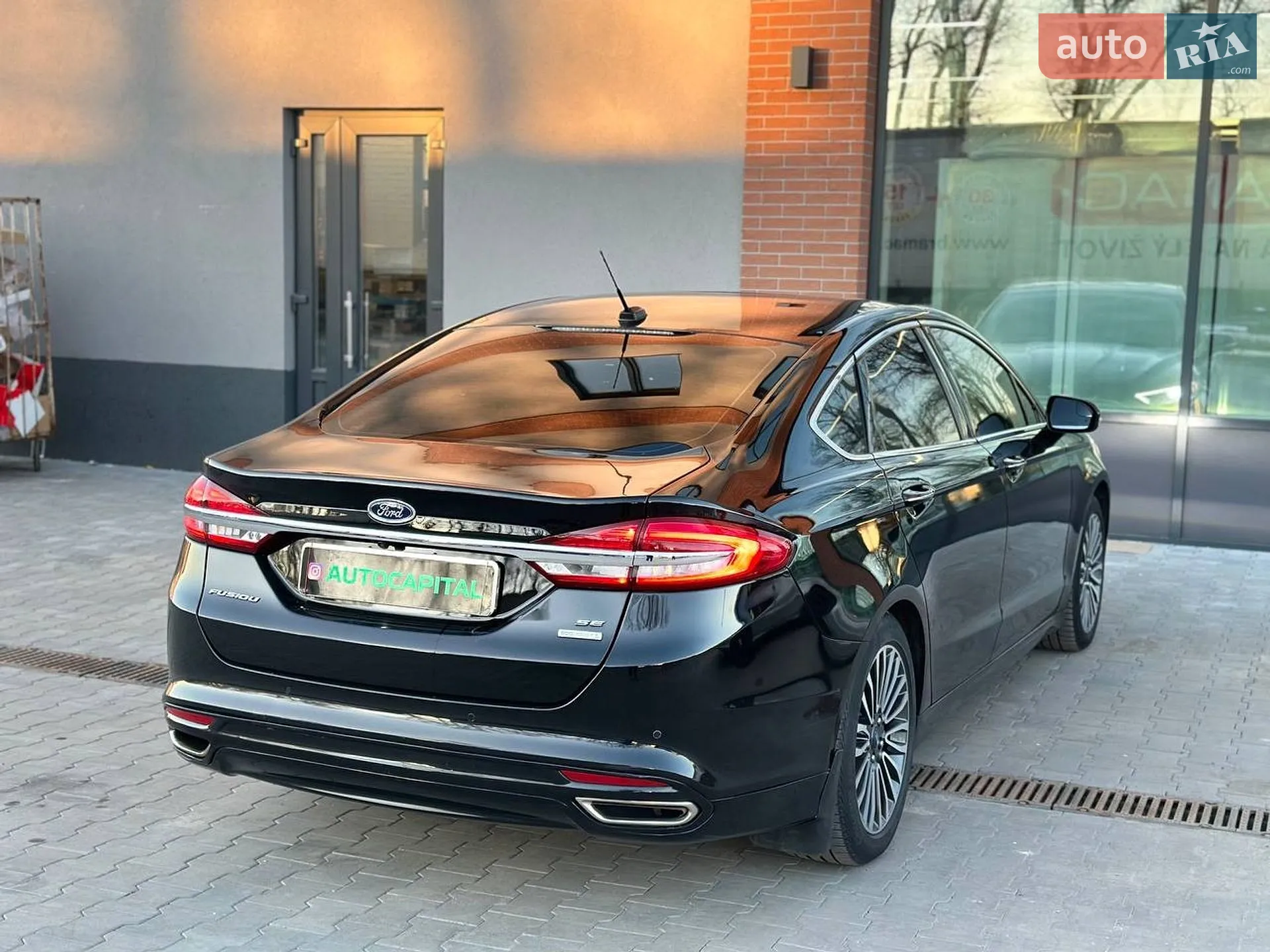 2017 Ford Fusion - мініатюра 11