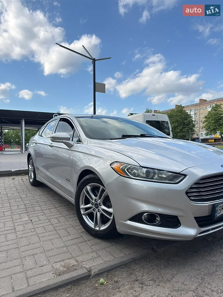 2015 Ford Fusion - мініатюра 32