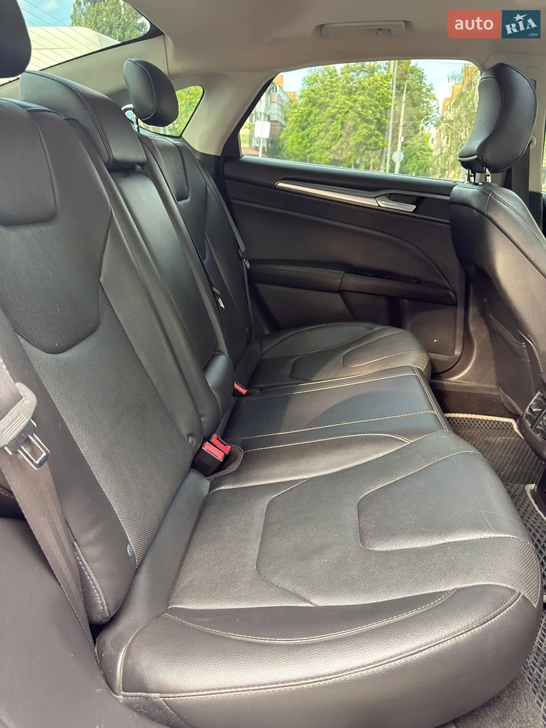 2015 Ford Fusion - мініатюра 16